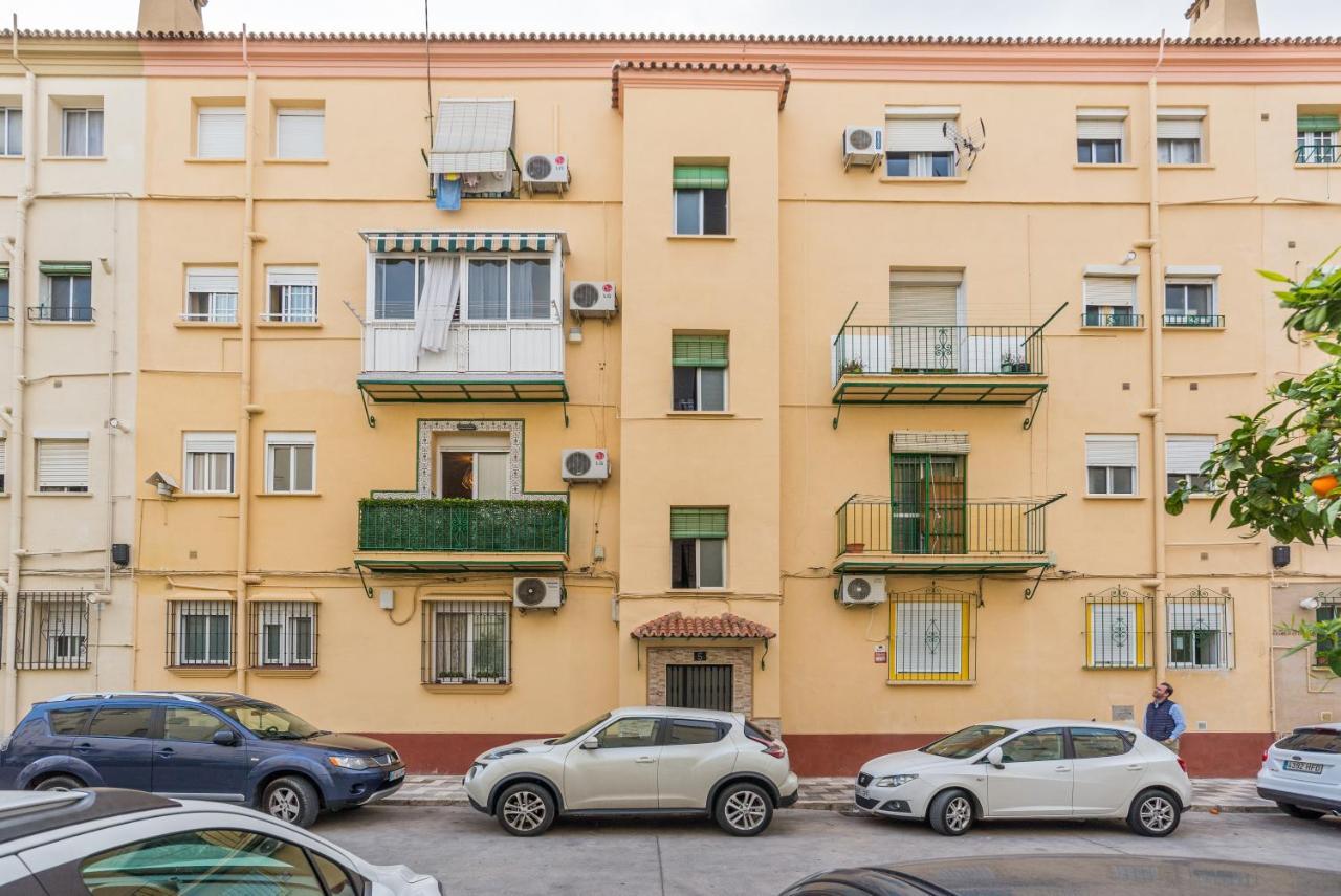 Alferez I By Ele Apartments Малага Экстерьер фото